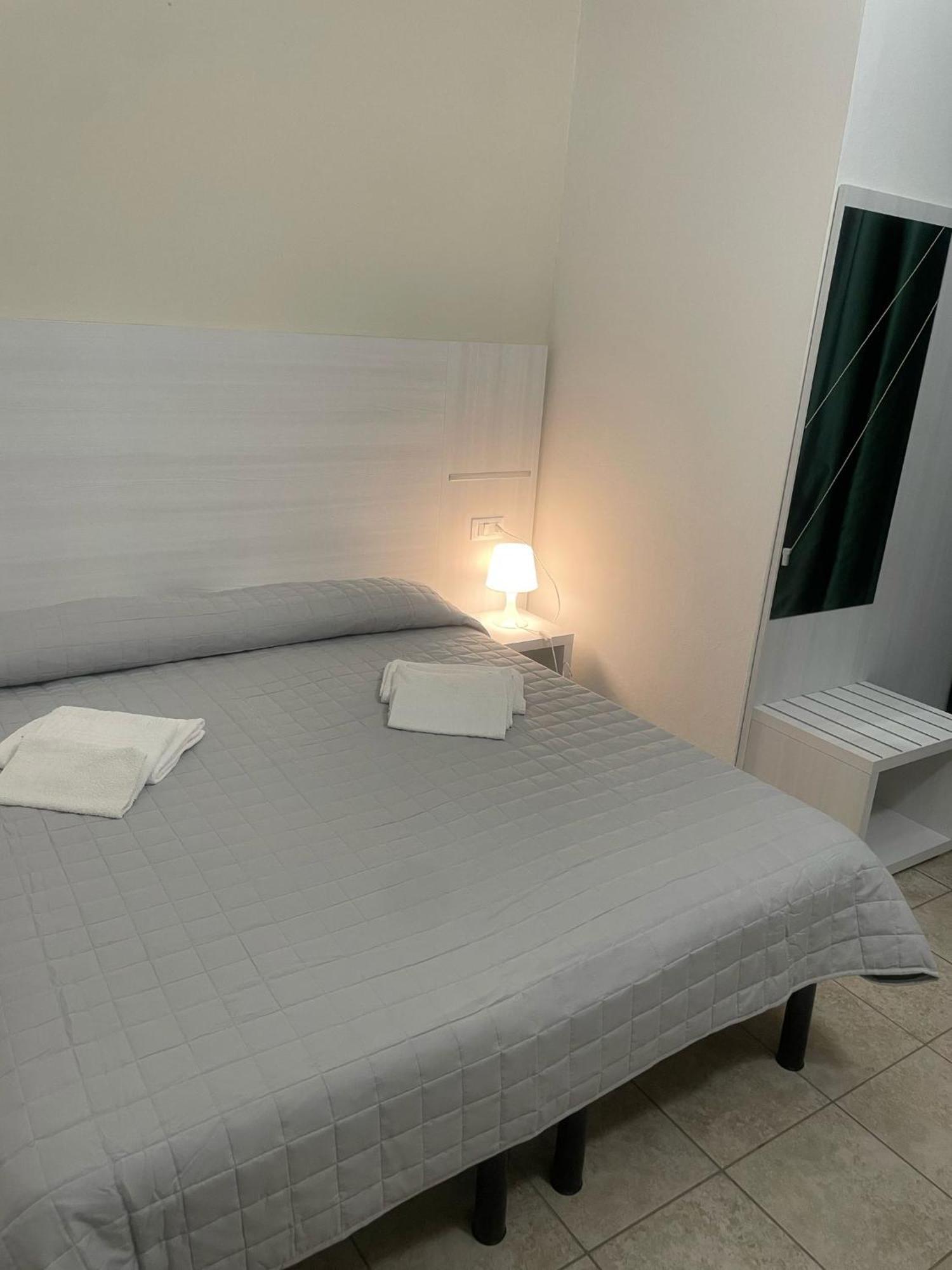 Hotel Zeus Lido di Classe Luaran gambar