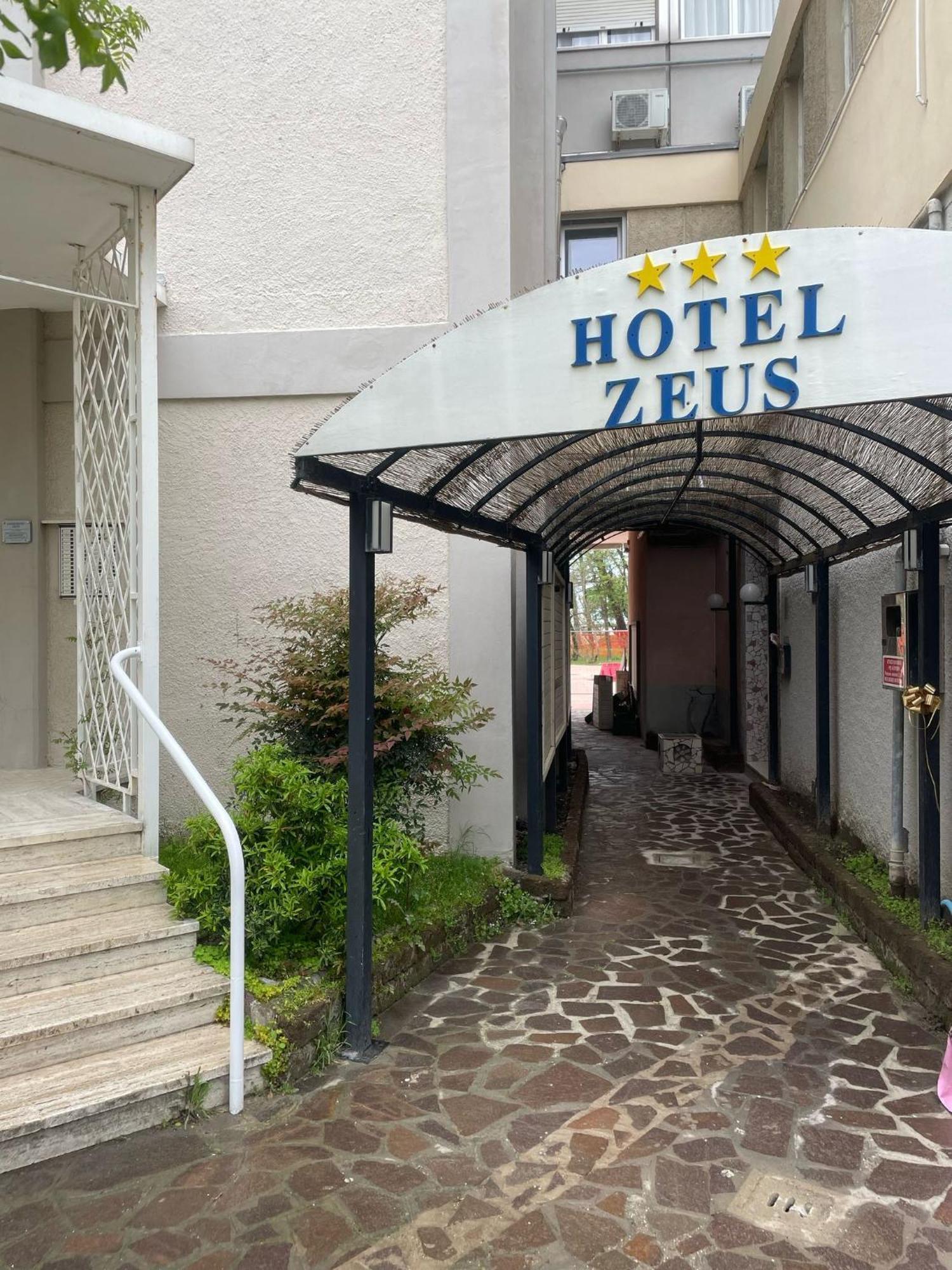 Hotel Zeus Lido di Classe Luaran gambar